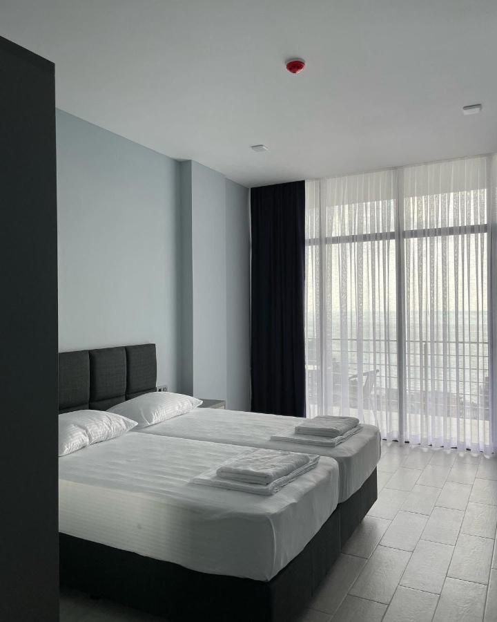 Hotel Biota Kvariati Bagian luar foto